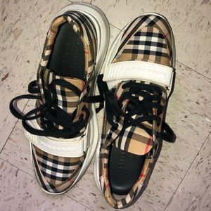 Burberry men’s sneakers